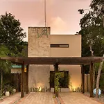 Private Villa In Aldea Zama