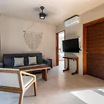 Casai - Bohemian Loft In Eco-Chic Community La Veleta