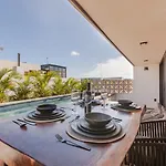 Aru Luxury Condos