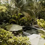 16Tulum
