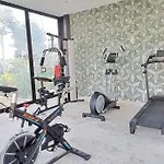 203 Amena, Minutes From The Sea Comfy 1Br Apt W/Gym