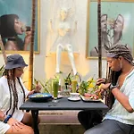 Aruma Art House Hotel Boutique