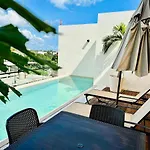 Moonshine Tulum Hotel & Hostel