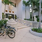 8 Bedroom Luxury Villa With Private Chef Included