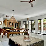 Casa Tira - Your Luxury Jungle Mansion In Tulum