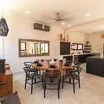 Casa Petra Of La Veleta 4Br Heart Of Tulum