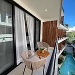 New Studio P/2, Alberca, Balcon Privado