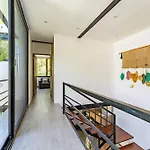 CASA CHIIT by Mi casa es tu casa