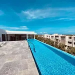 Oscar Wilde - Ph With Private Rooftop And Plunge Pool & Gym & Beach Club Access