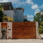 Casa Iguana Jungle Paradise Villa