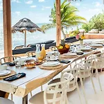 Zama House Tankah Bay