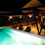 Kalet Tulum Tu Magico Lugar, Te Espera