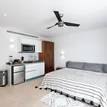 Luxury Studio Private Pool Spectacular Amenities Lagunas 117