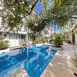 Seaside Serenity Retreat At Nhoa
