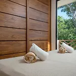 Elegant 4-Bedroom Villa With Dedicated Concierge