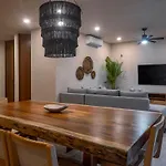 Elegant 4-Bedroom Villa With Dedicated Concierge