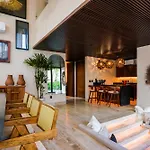 Trobbu Boutique Collection Tulum