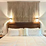 Adora Getaway Experience By Casa Paraiso