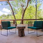 Niik Tulum