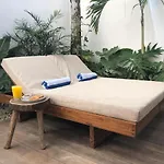 Luum - Majestic Villa With Private Pool And Parking