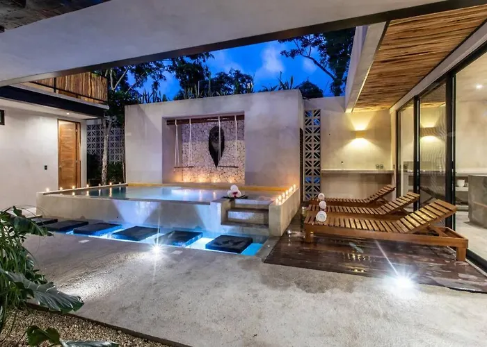 Villa Maracuyá: Villa with 3 jacuzzi, private pool, chef&Spa