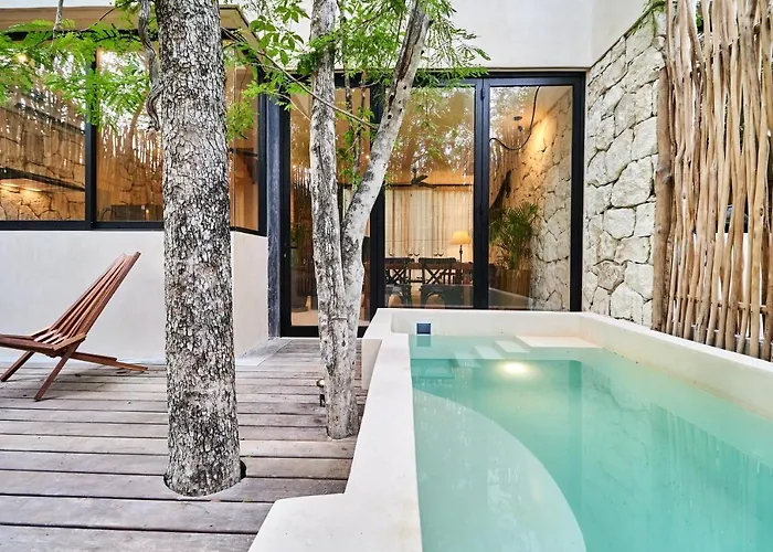 Afra 3 Beautiful Jungle House With Private Pool