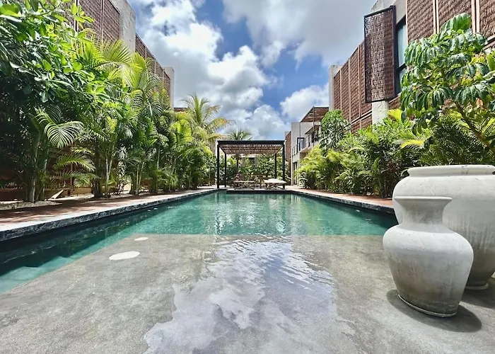 Jungle Boheme Cozy Condo - 2 Br