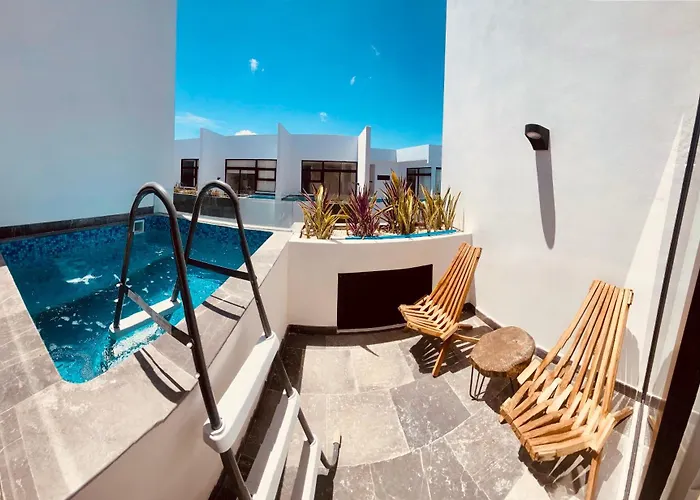 Oscar Wilde - Ph With Private Rooftop And Plunge Pool & Gym & Beach Club Access
