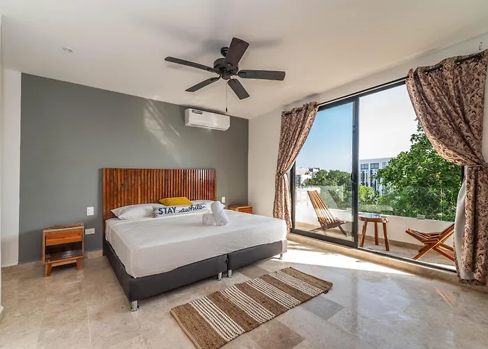 Studio Suite With Private Balcony, Rooftop Pool,Gym