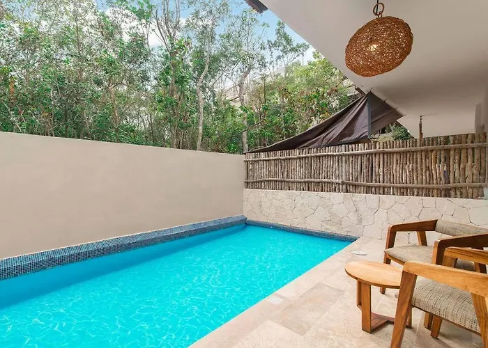 Great Located Apartment With Private Pool At Zama Towers Premium By Waves