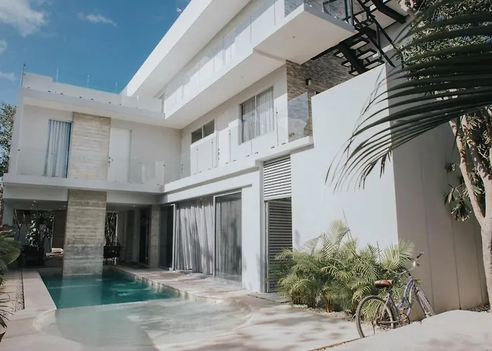 Tulum, 6 Bedrooms Villa In Paradise