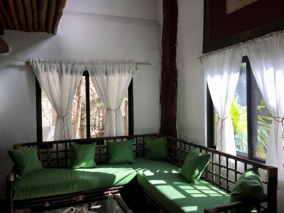 La Casa De Mia Hotel 2*