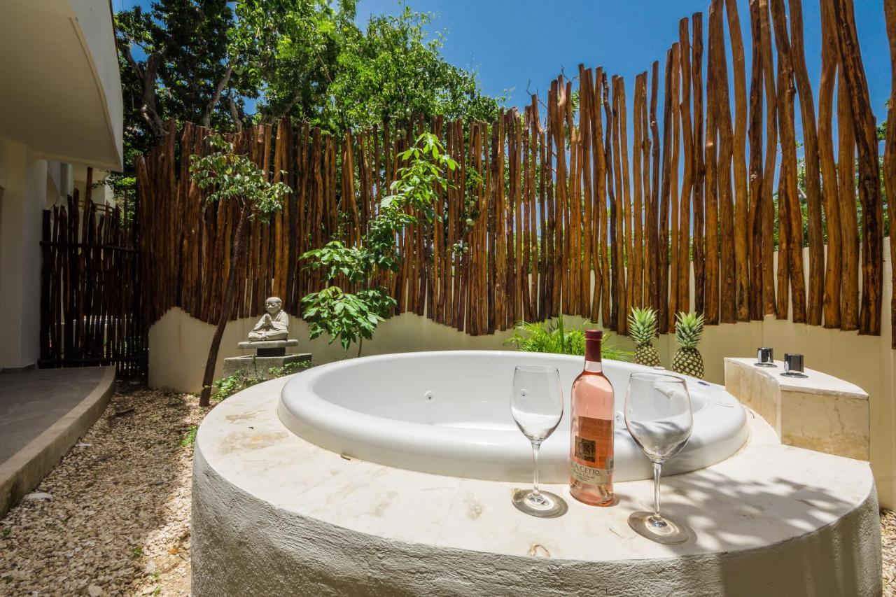 Kitesurfer's Paradise Condo&jacuzzi&deck&pool * Tulum