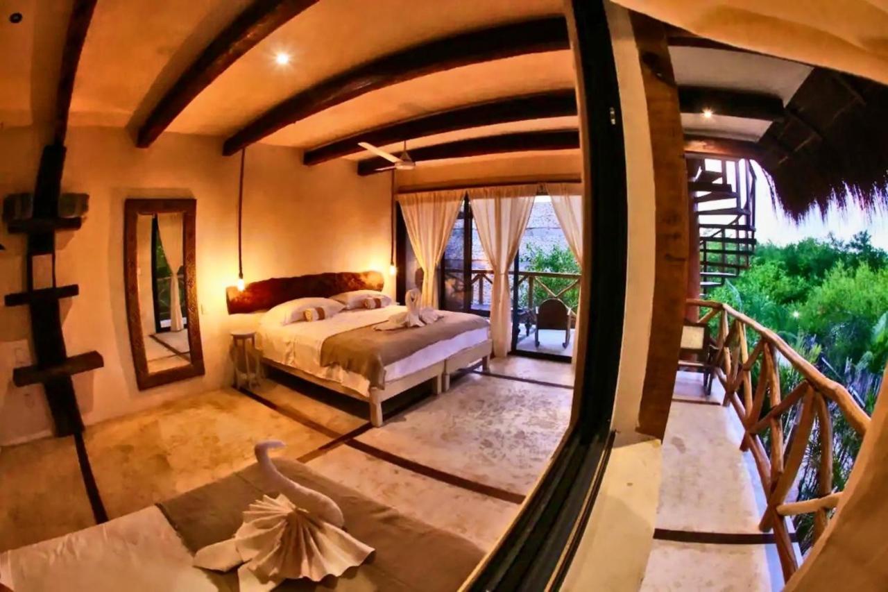 Hotel La Casa De Mia 2*