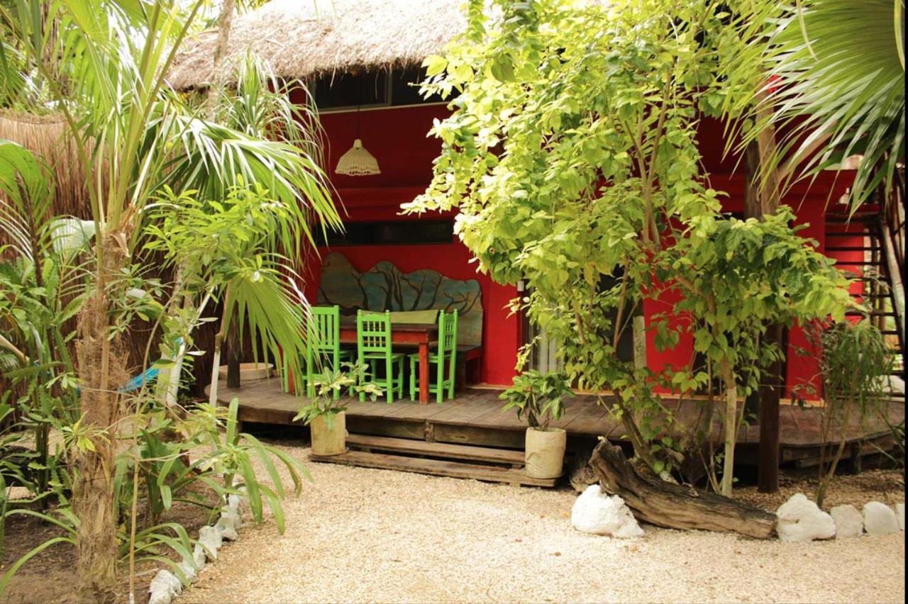 Jungle Beach Inn