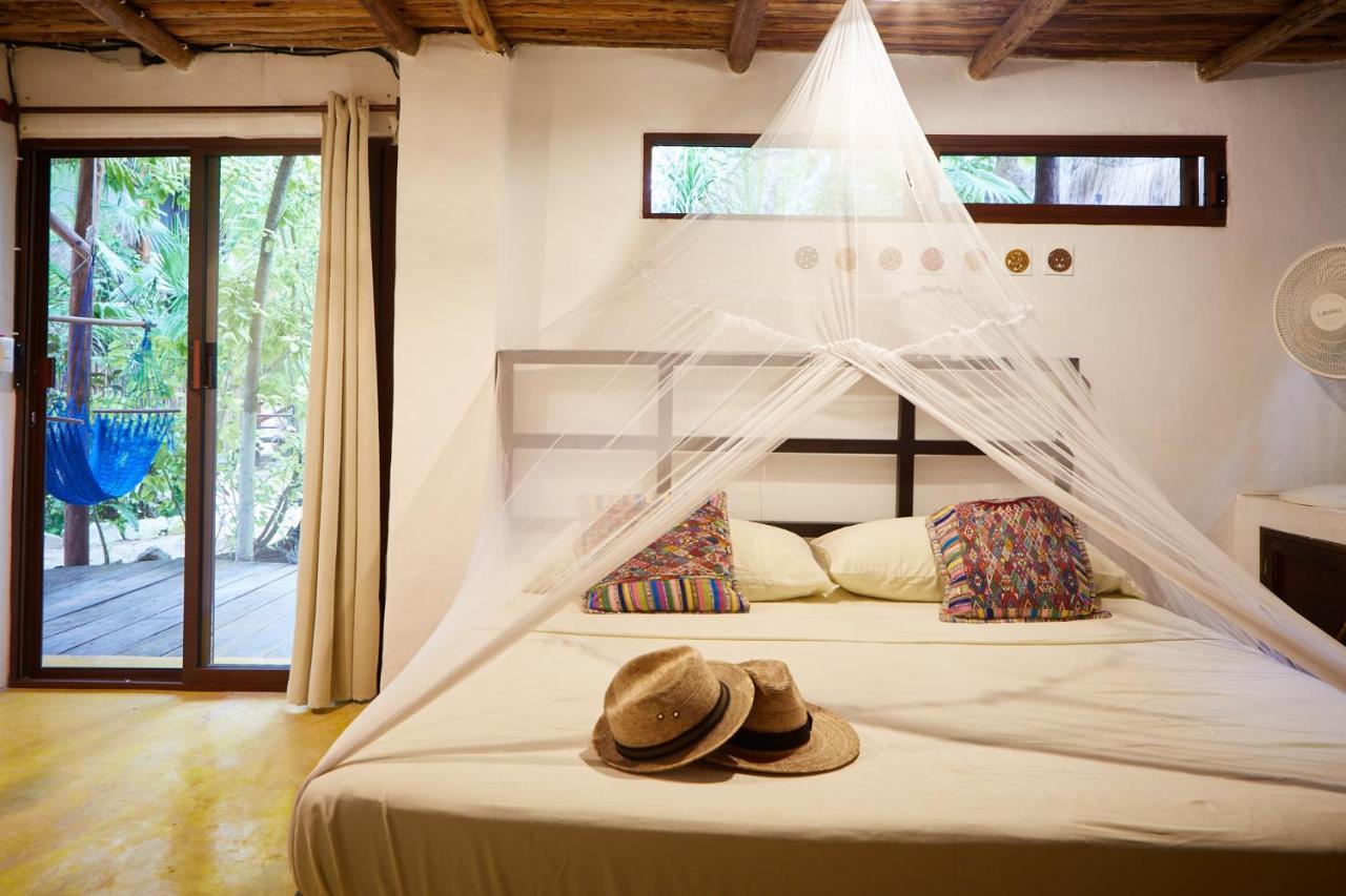 Jungle Beach Inn *
