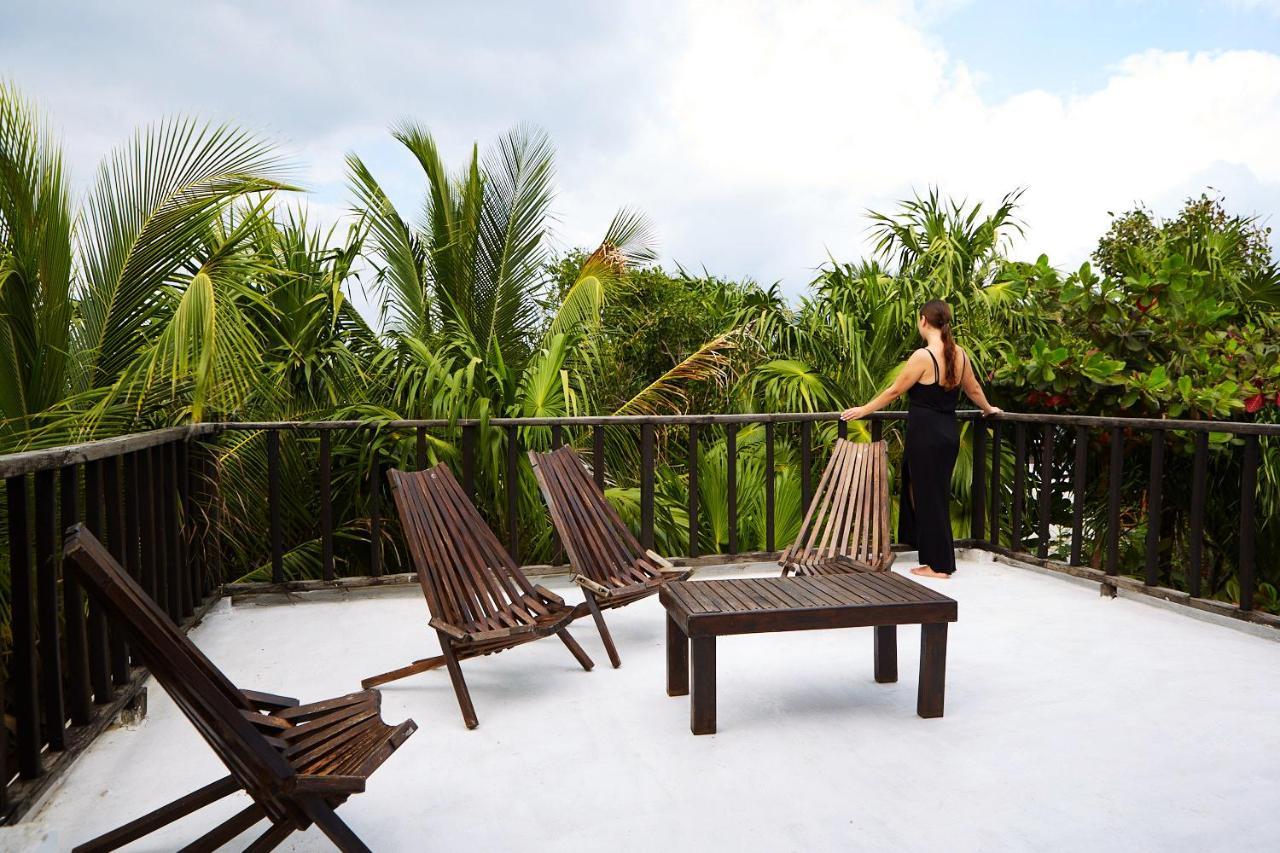 Jungle Beach Inn *