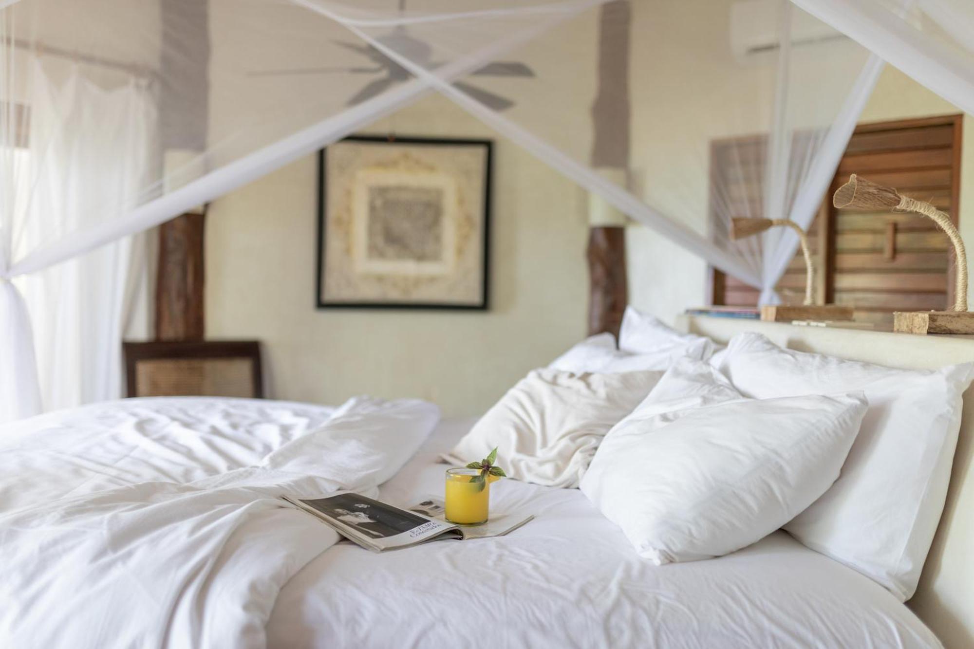 Encantada Hotel