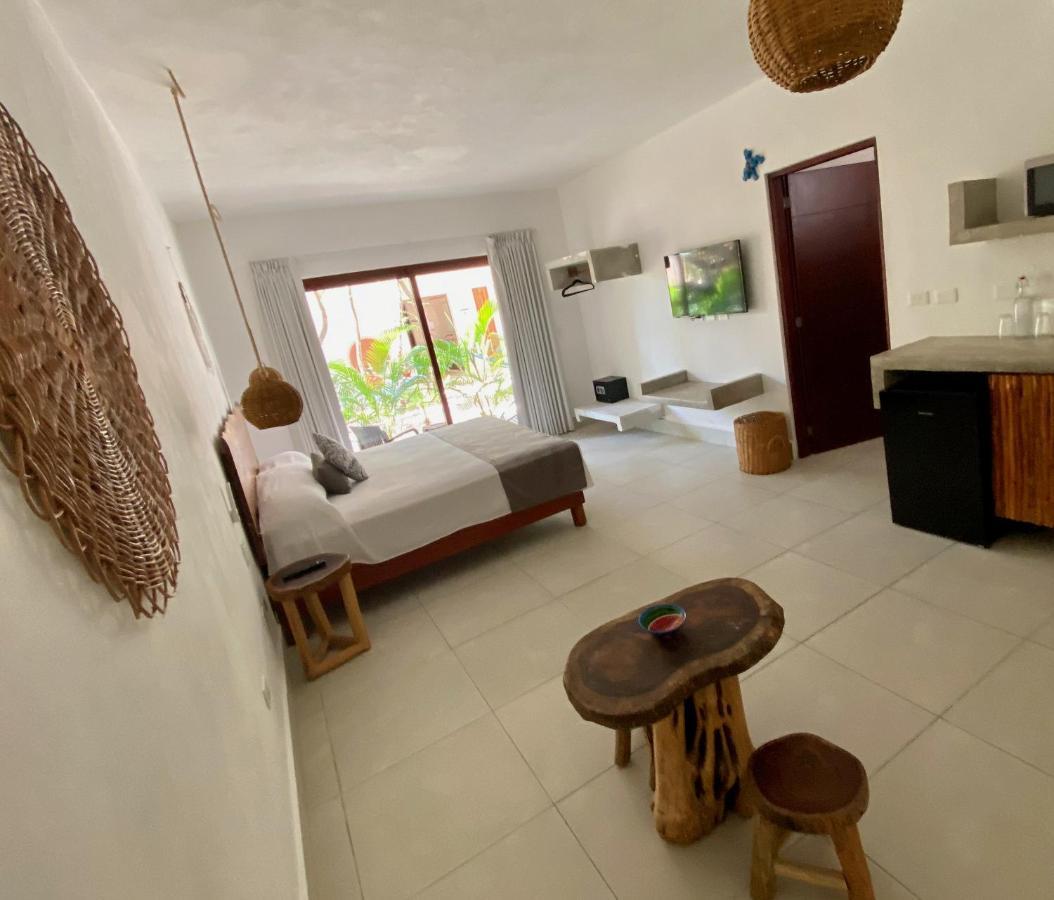 Niik Tulum