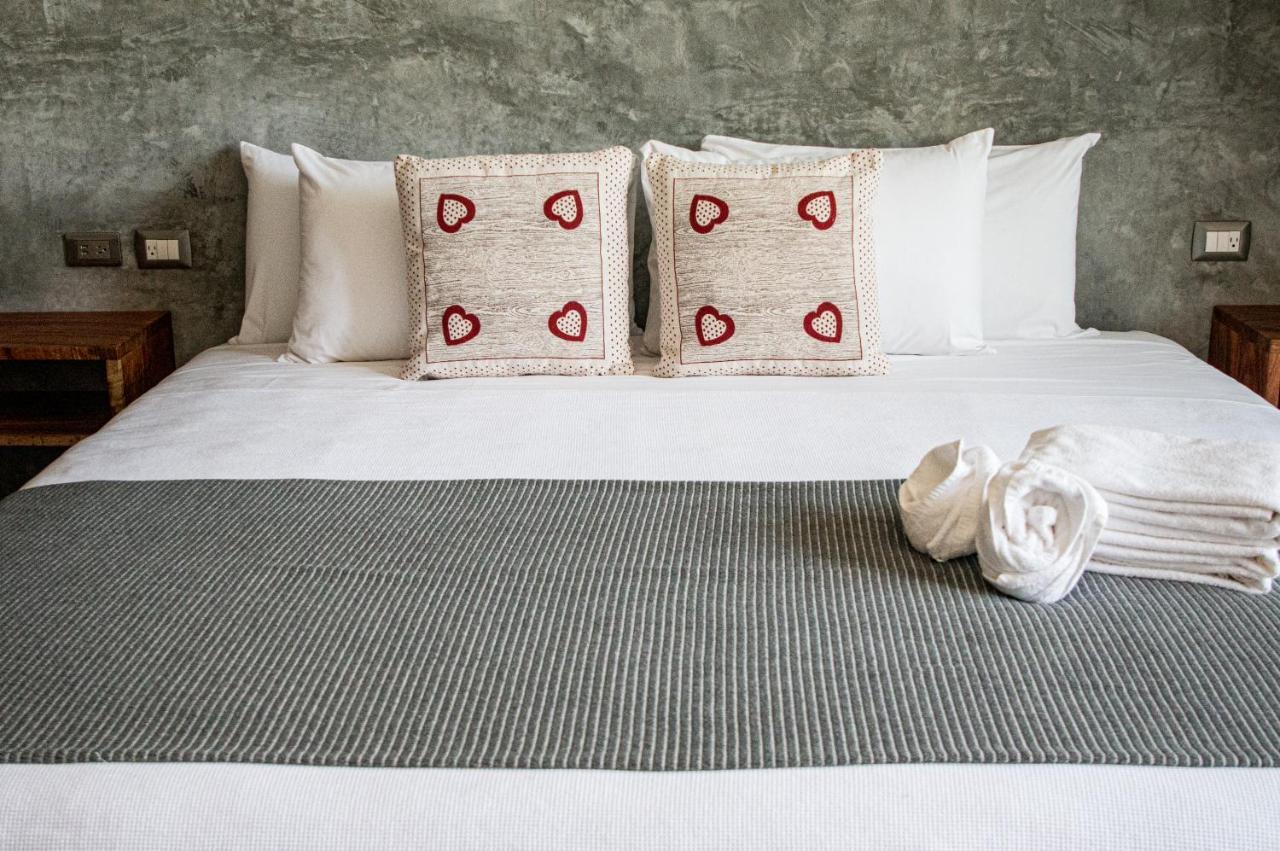 Little Gem La Veleta Hotel 4*