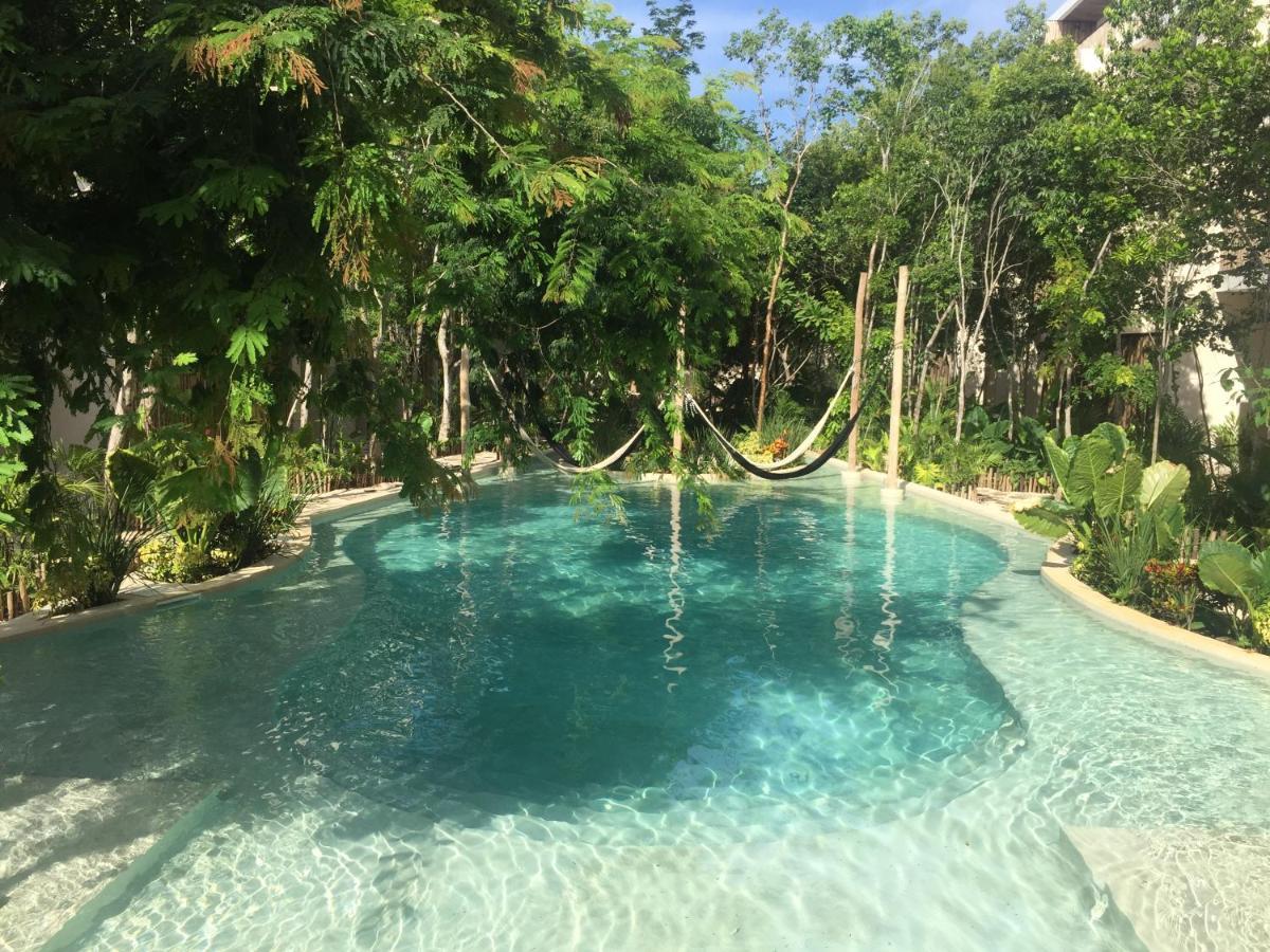 With Private Pool