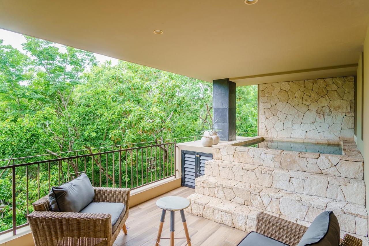 Private Plunge Pool, Art, Spa, Pool With Cabanas