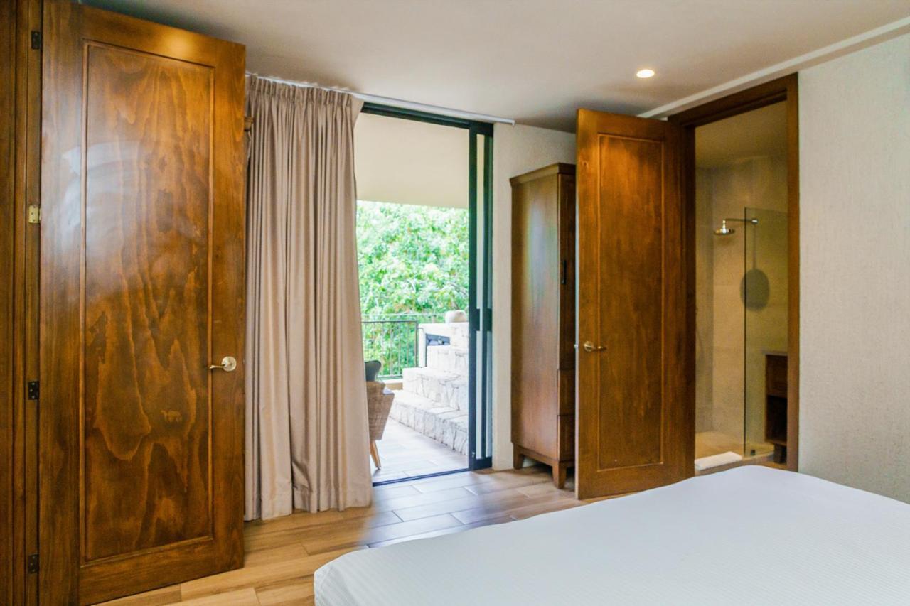 Private Plunge Pool, Art, Spa, Pool With Cabanas