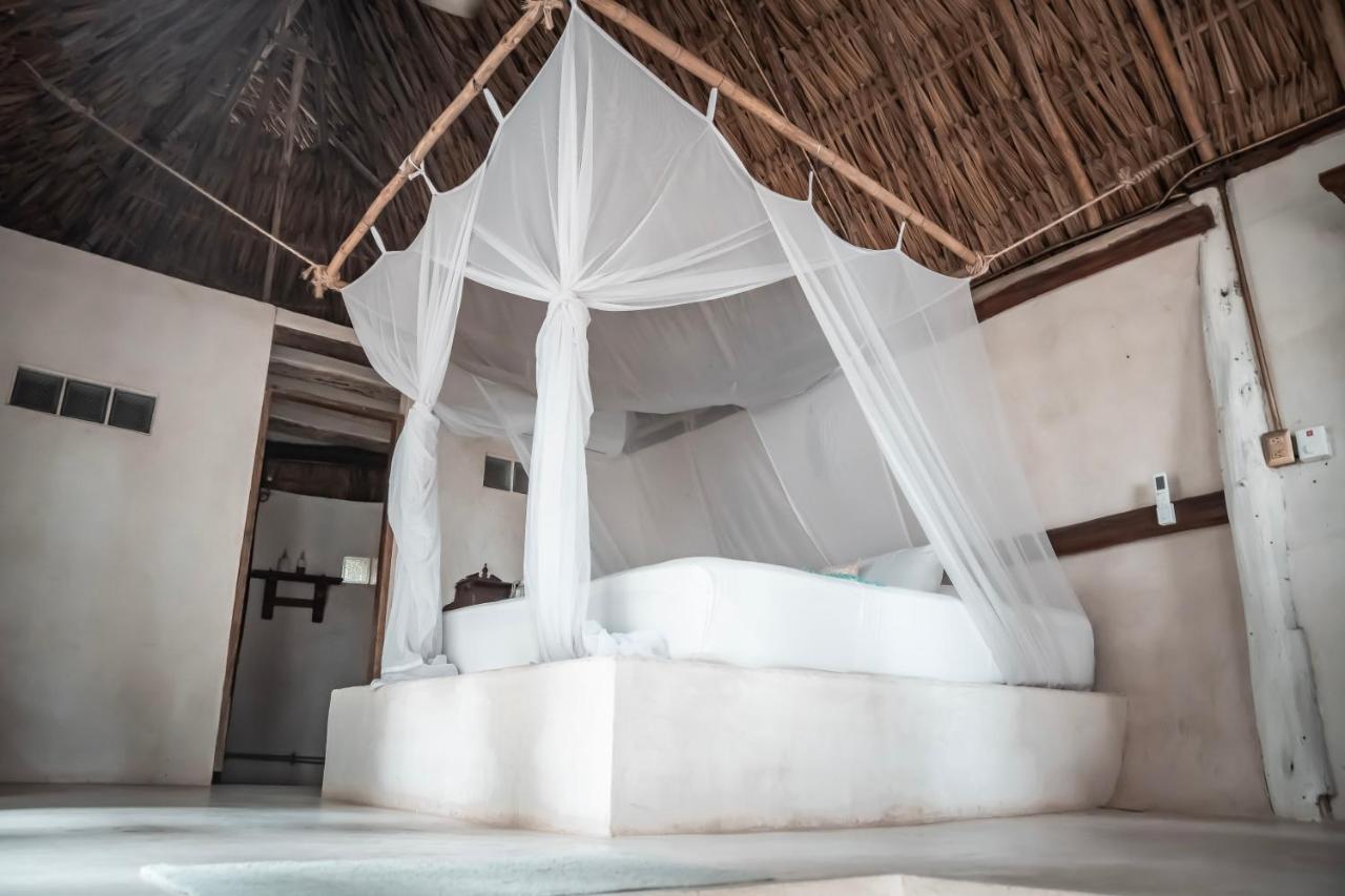 Lamar Front And Pool 3* Tulum