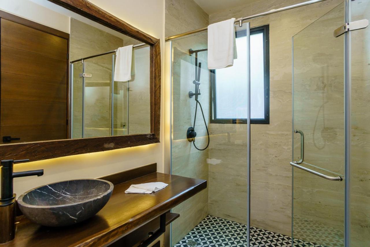 Сasa de vacaciones Idyllic Hideaway Tropical Ambiance In Private Pool Perfect For Large Groups *
