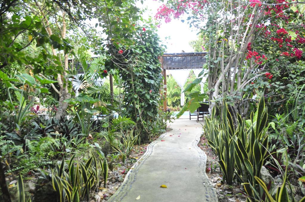 & Gardens Hotel Tulum