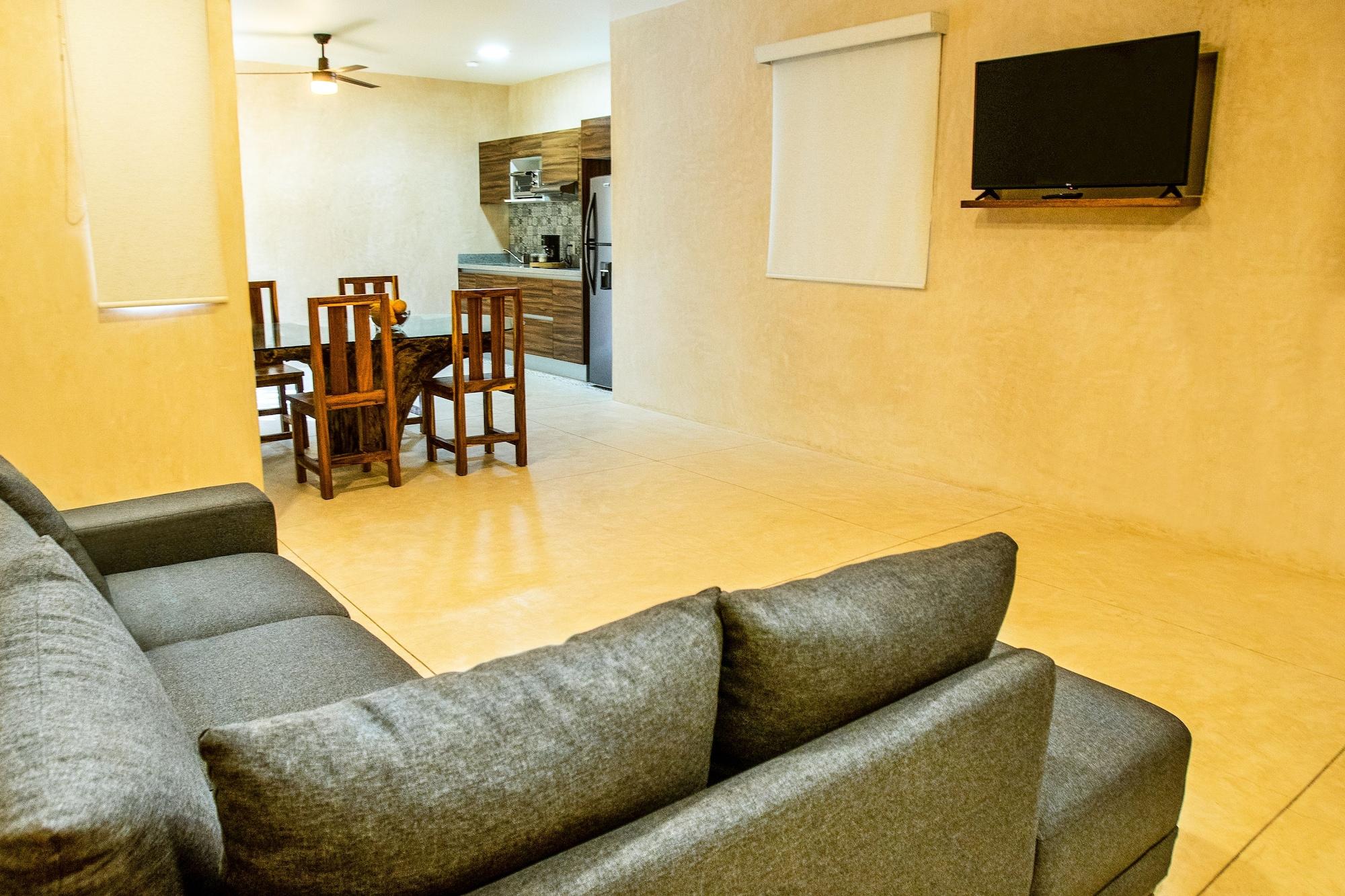 Azul By Guruhotel 3*