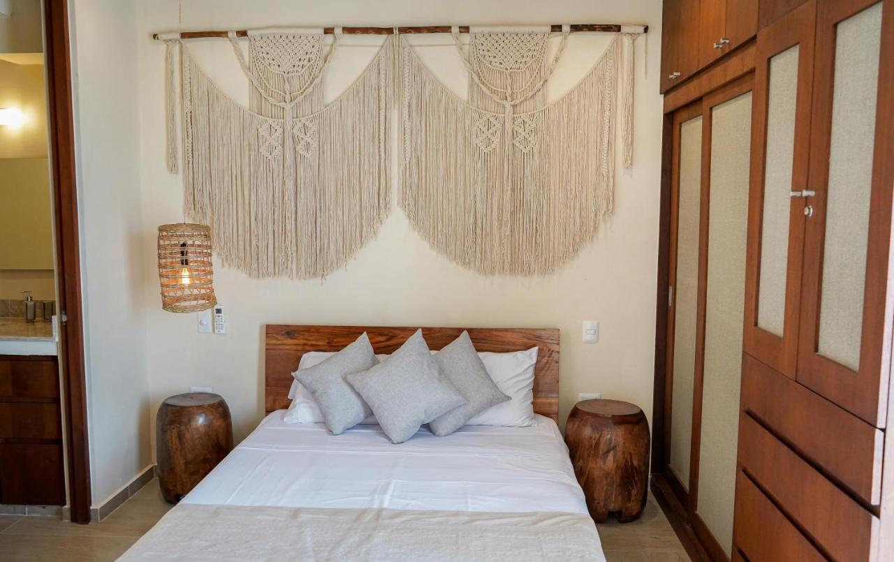 Luxury And Family In La Veleta Hotel