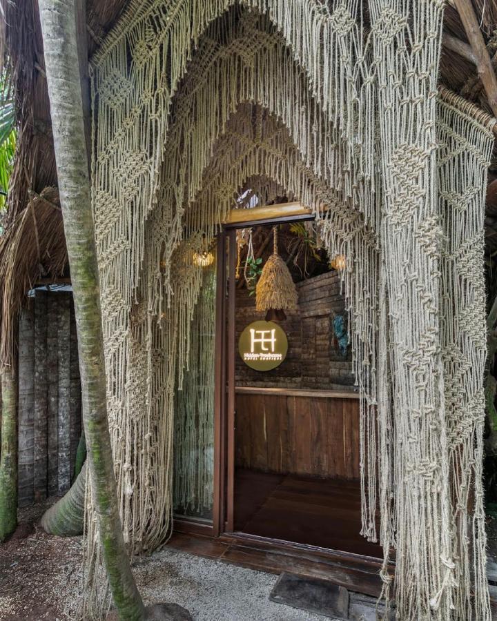 Hotel Hidden Treehouse Eco-hotel