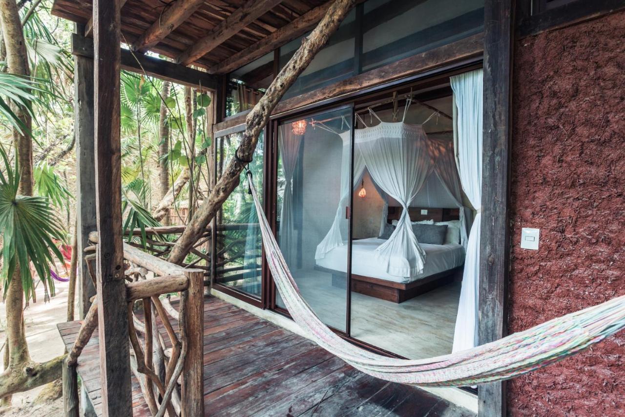 Hidden Treehouse Eco-hotel Hotel